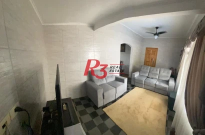 Casa de 3 dormitórios à venda no Castelo.