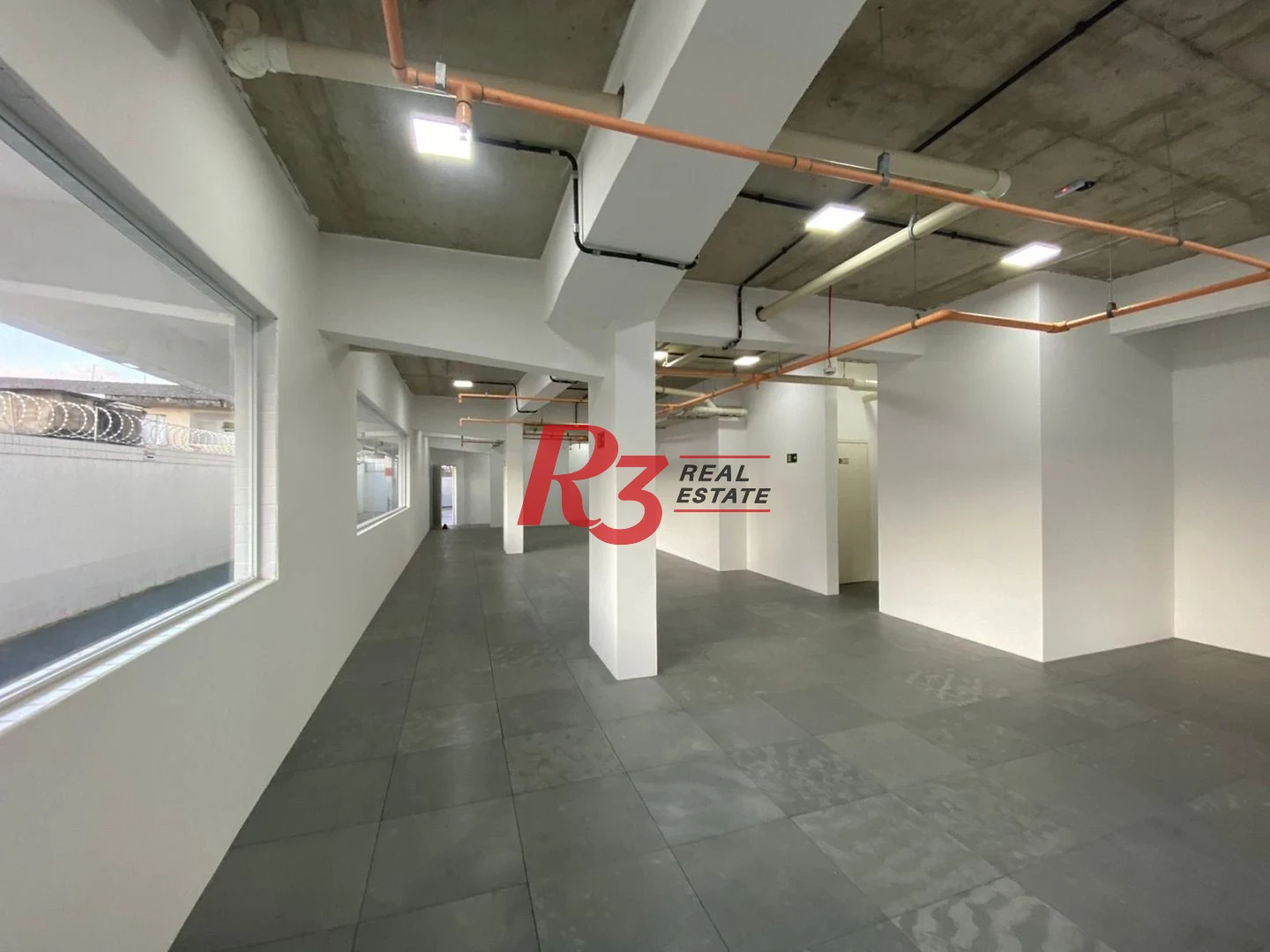 Loja à venda, 172 m² por R$ 1.700.500,00 - Ponta da Praia - Santos/SP
