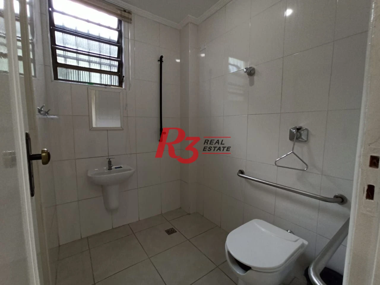 Sobrado com 4 dormitórios para alugar, 220 m² por R$ 12.000,00/mês - Embaré - Santos/SP