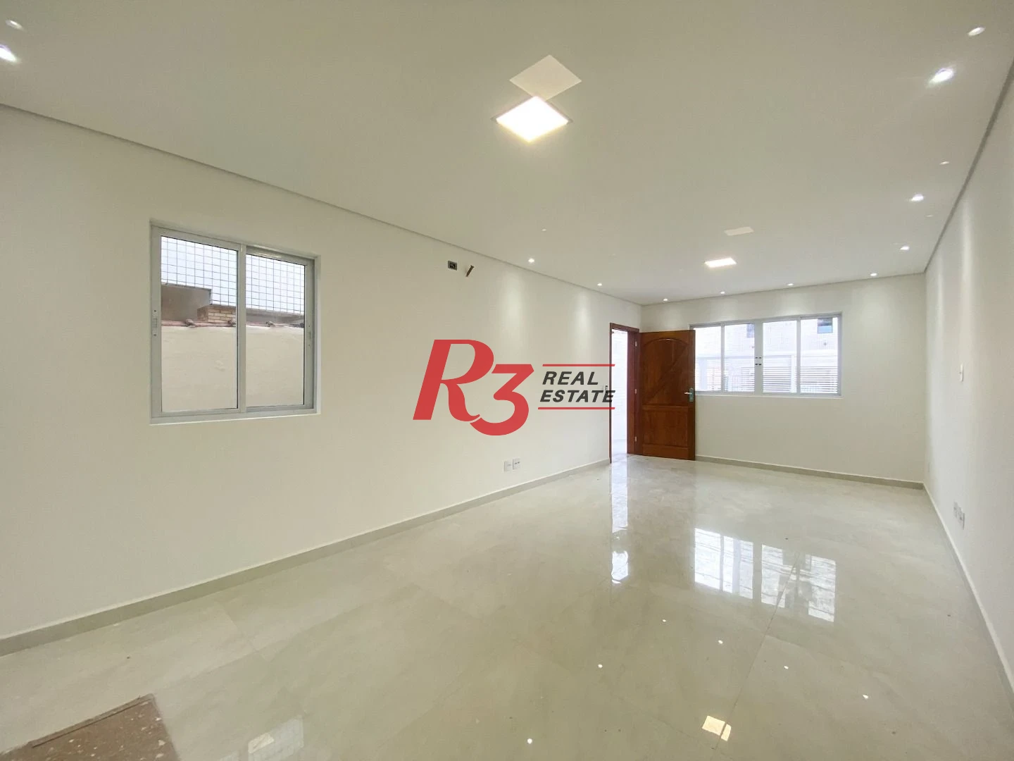 Sobrado com 3 dormitórios à venda, 120 m² por R$ 1.245.000,00 - Boqueirão - Santos/SP