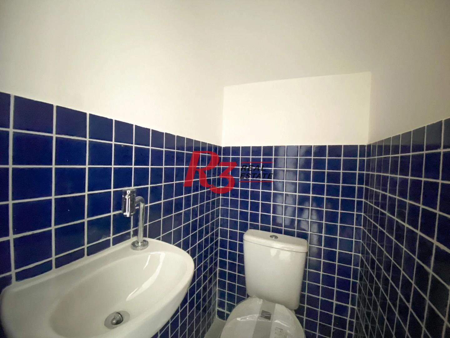 Sobrado com 3 dormitórios à venda, 120 m² por R$ 1.245.000,00 - Boqueirão - Santos/SP