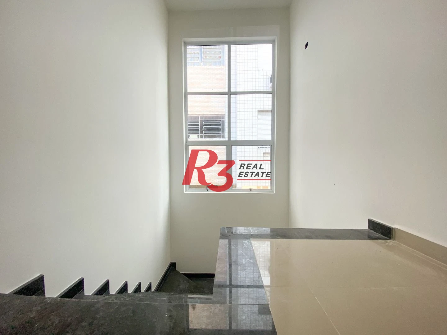 Sobrado com 3 dormitórios à venda, 120 m² por R$ 1.245.000,00 - Boqueirão - Santos/SP