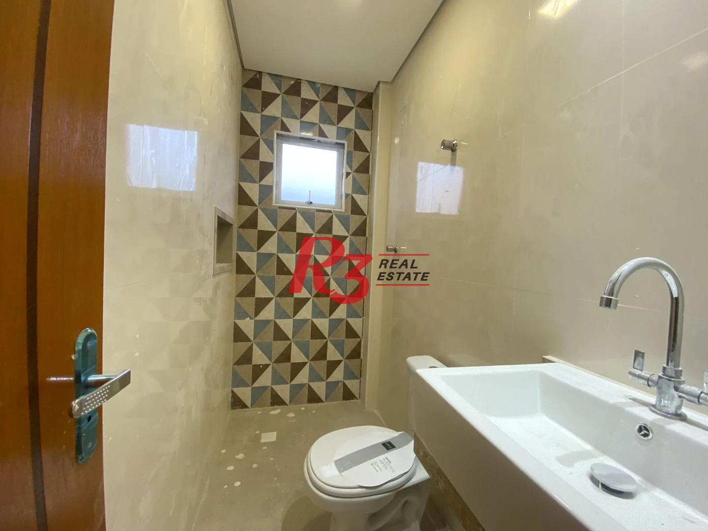Sobrado com 3 dormitórios à venda, 120 m² por R$ 1.245.000,00 - Boqueirão - Santos/SP