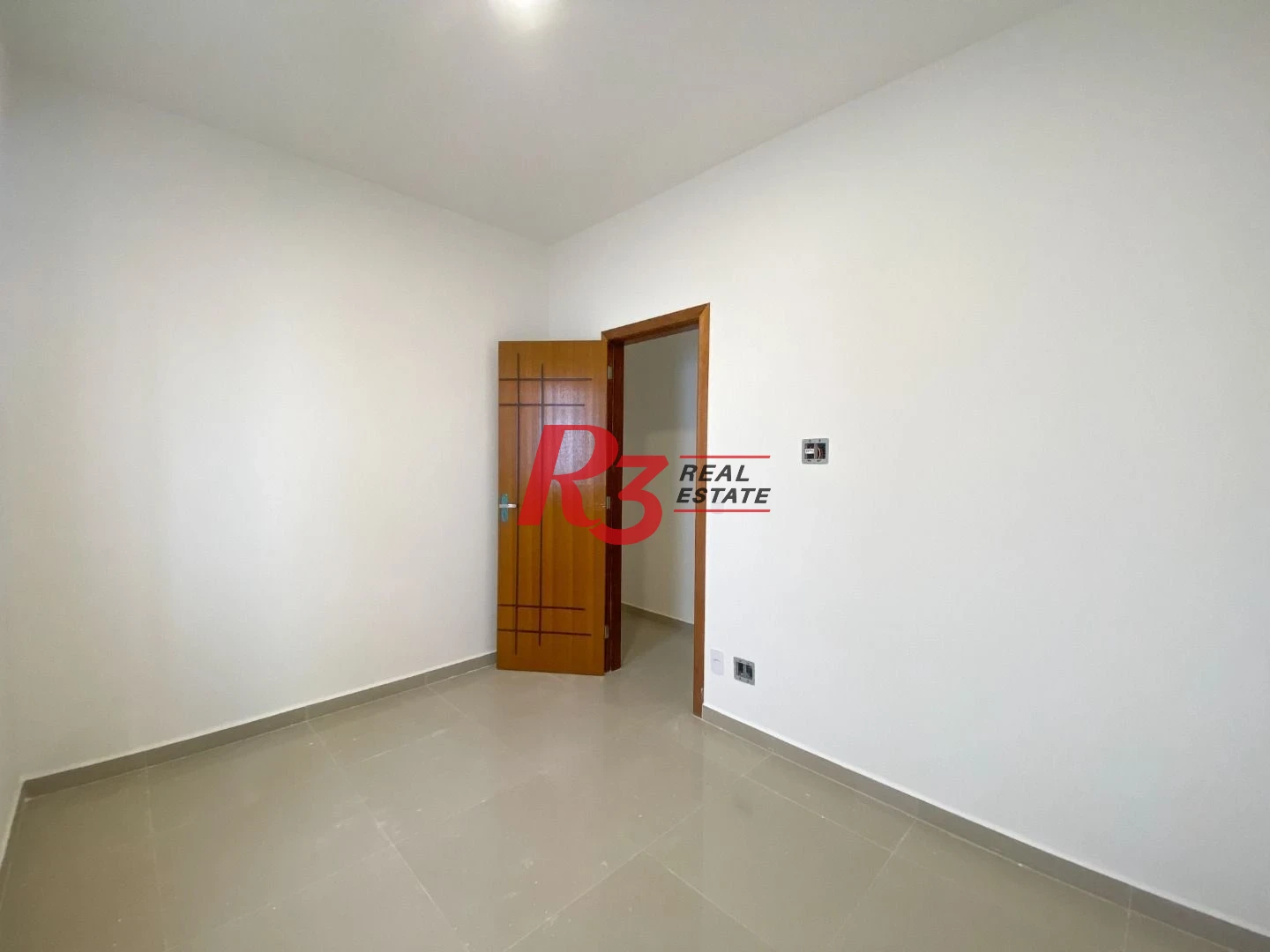 Sobrado com 3 dormitórios à venda, 120 m² por R$ 1.245.000,00 - Boqueirão - Santos/SP