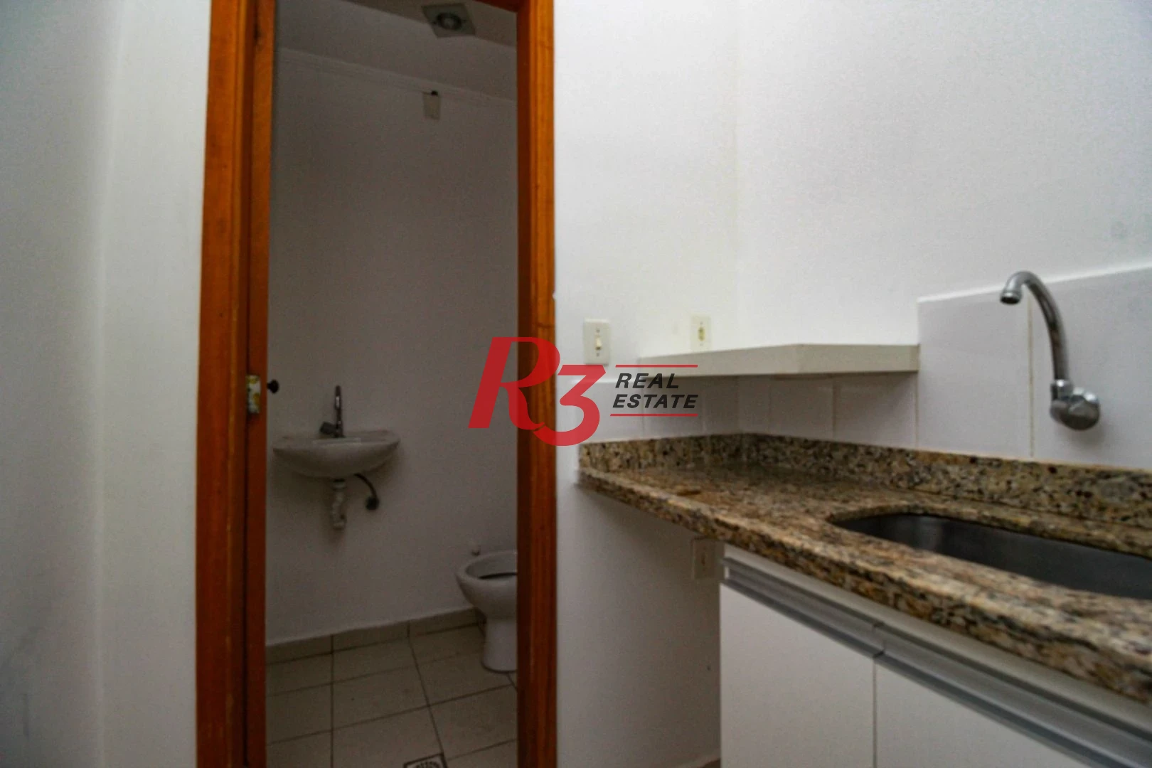 Sala para alugar, 55 m² por R$ 3.000,00/mês - Centro - Santos/SP