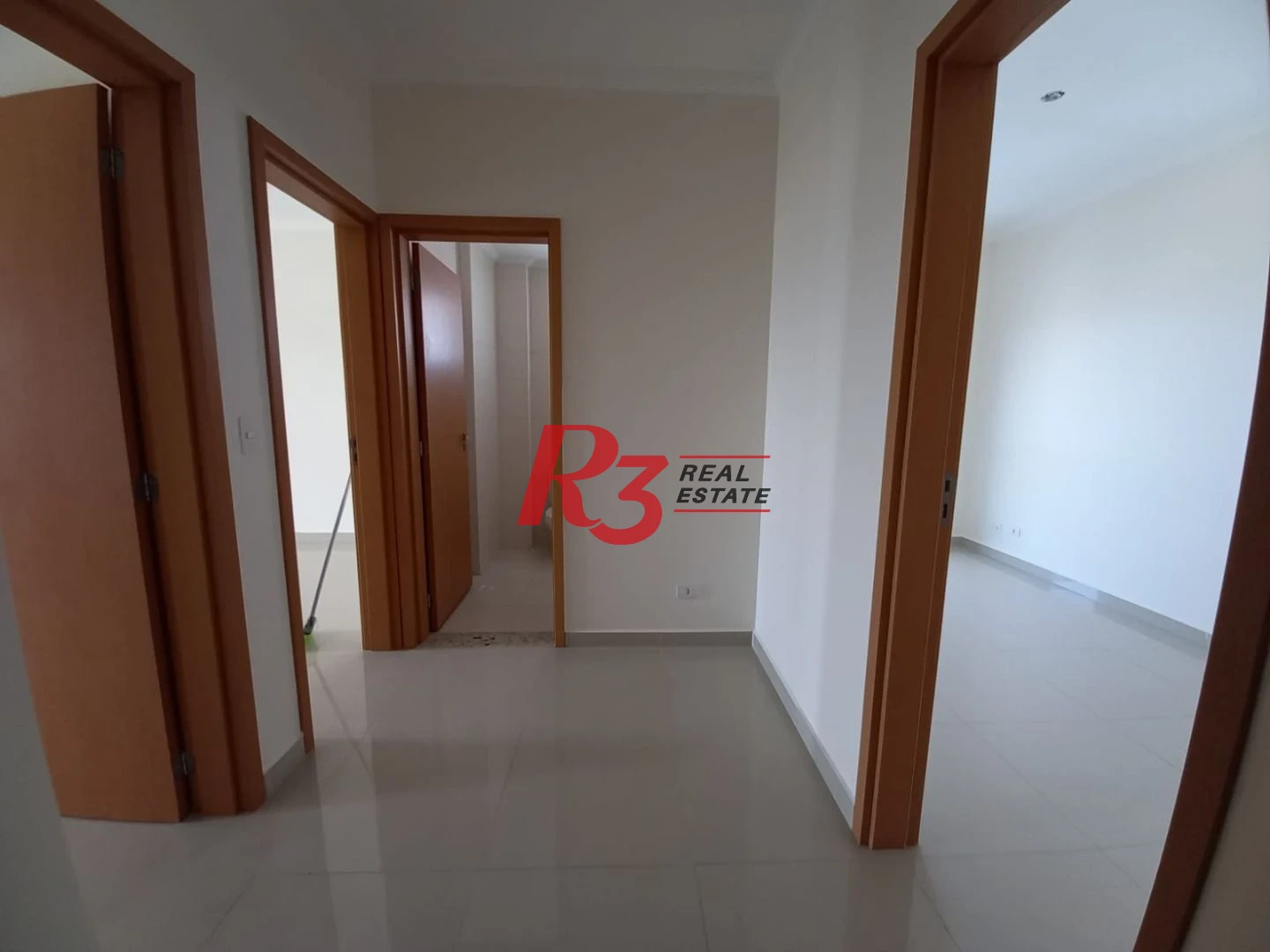 Cobertura Duplex com 4 dormitórios à venda, 200 m² - Vila Assunção - Praia Grande/SP