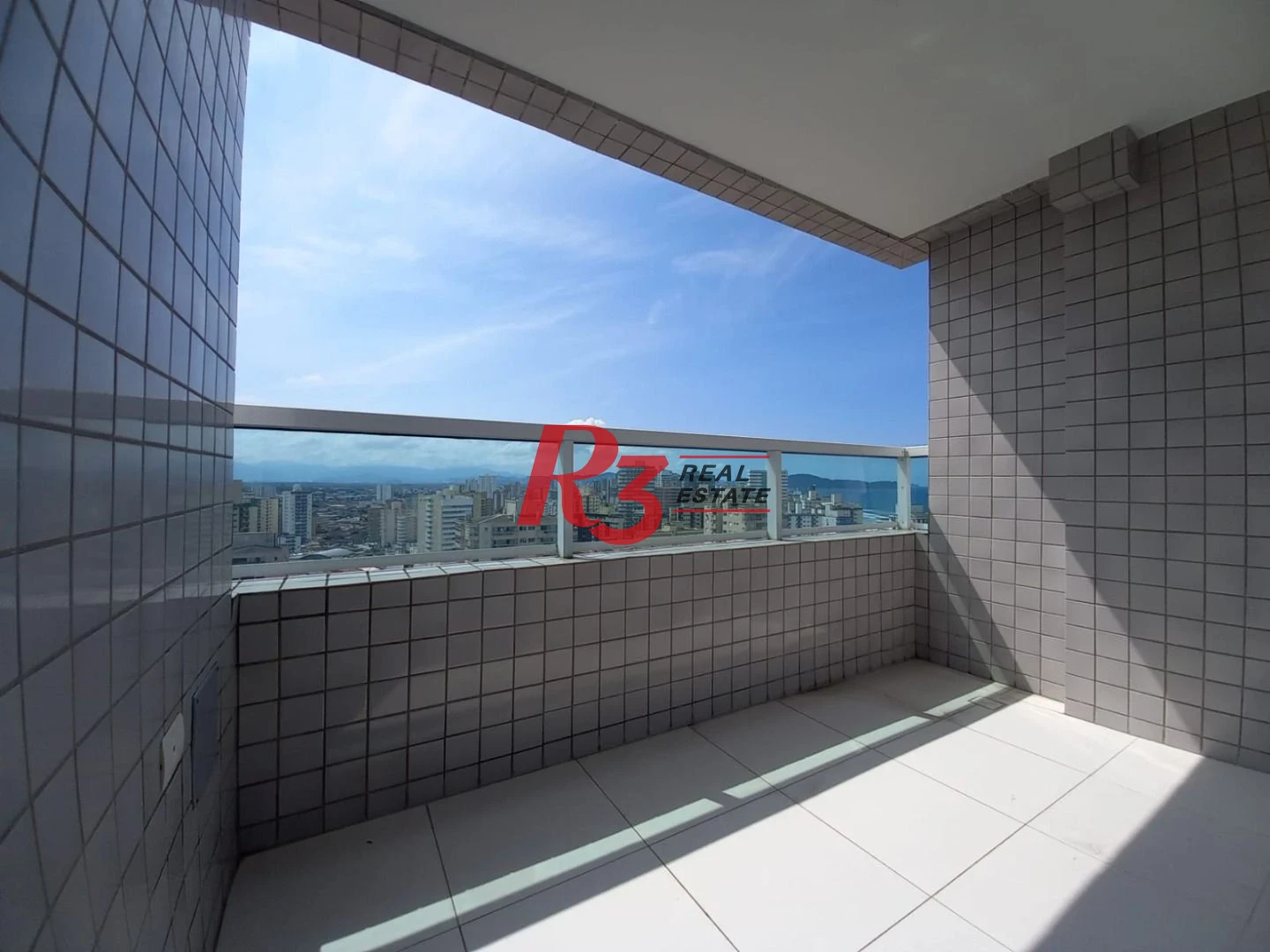 Cobertura Duplex com 4 dormitórios à venda, 200 m² - Vila Assunção - Praia Grande/SP