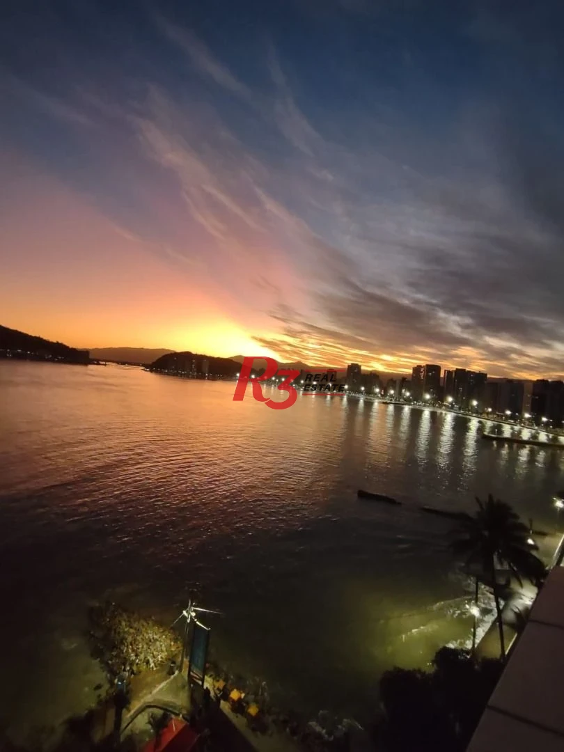 Apartamento com 2 dormitórios à venda, 68 m² por R$ 640.000,00 - Itararé - São Vicente/SP