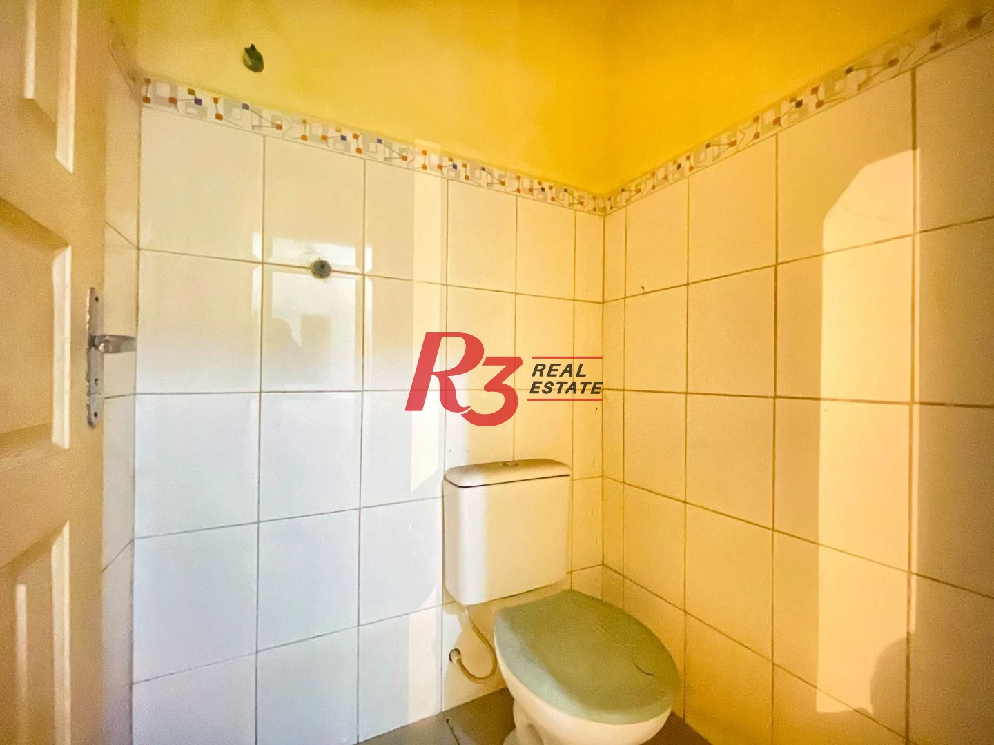 Ótima oportunidade para loja comercial, no Centro de Santos!!