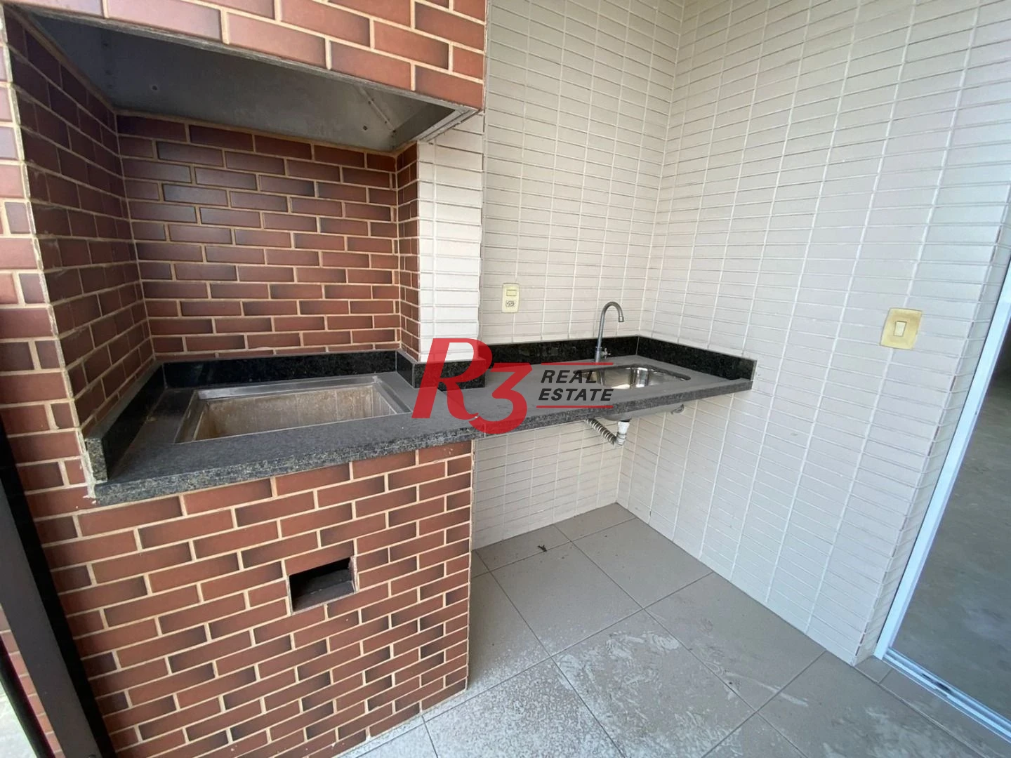 Apartamento Duplex à venda, 131 m² por R$ 959.000,00 - Encruzilhada - Santos/SP