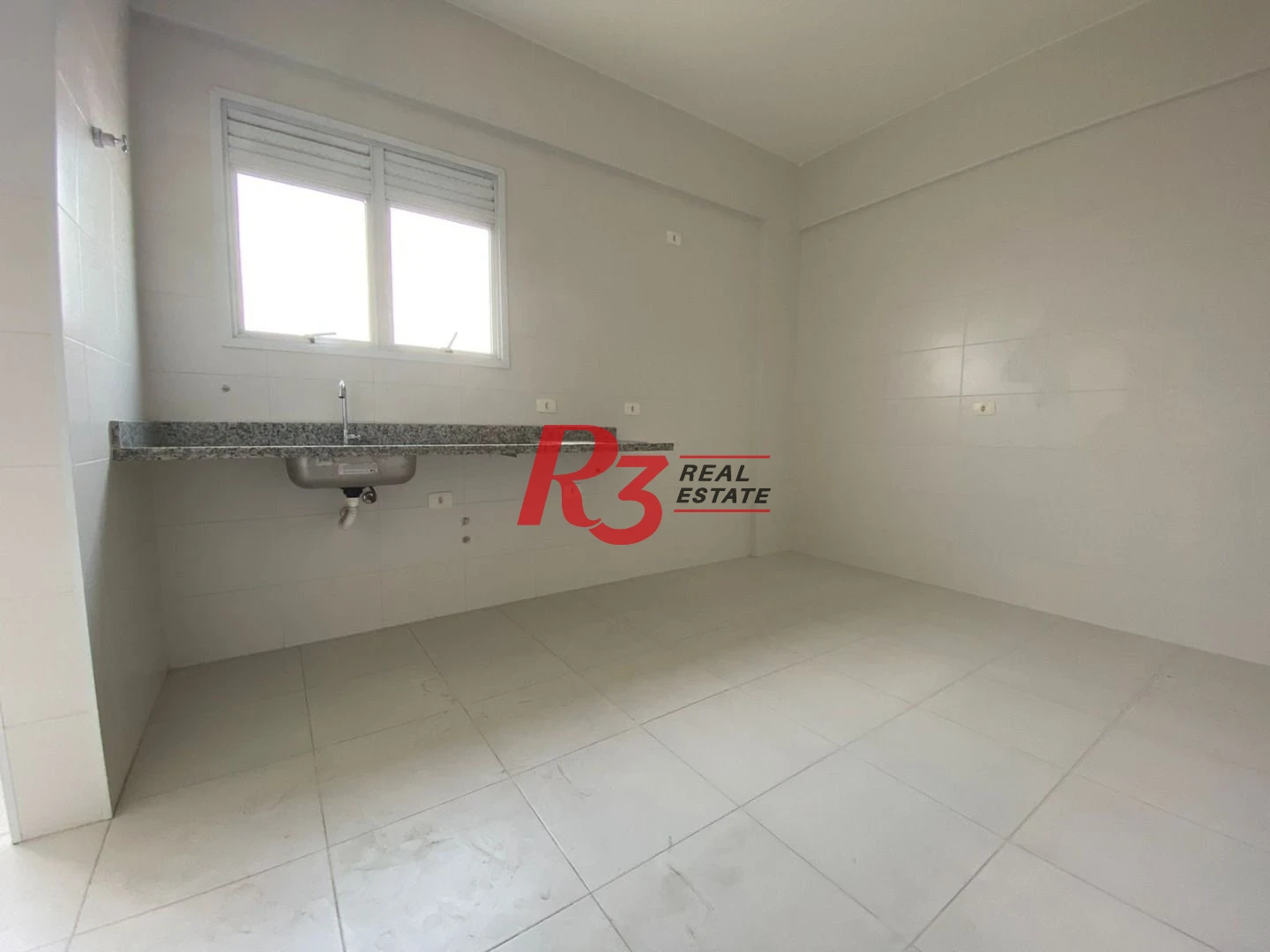 Apartamento Duplex à venda, 131 m² por R$ 959.000,00 - Encruzilhada - Santos/SP