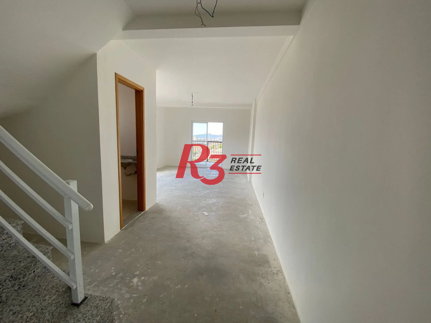 Apartamento Duplex à venda, 131 m² por R$ 959.000,00 - Encruzilhada - Santos/SP