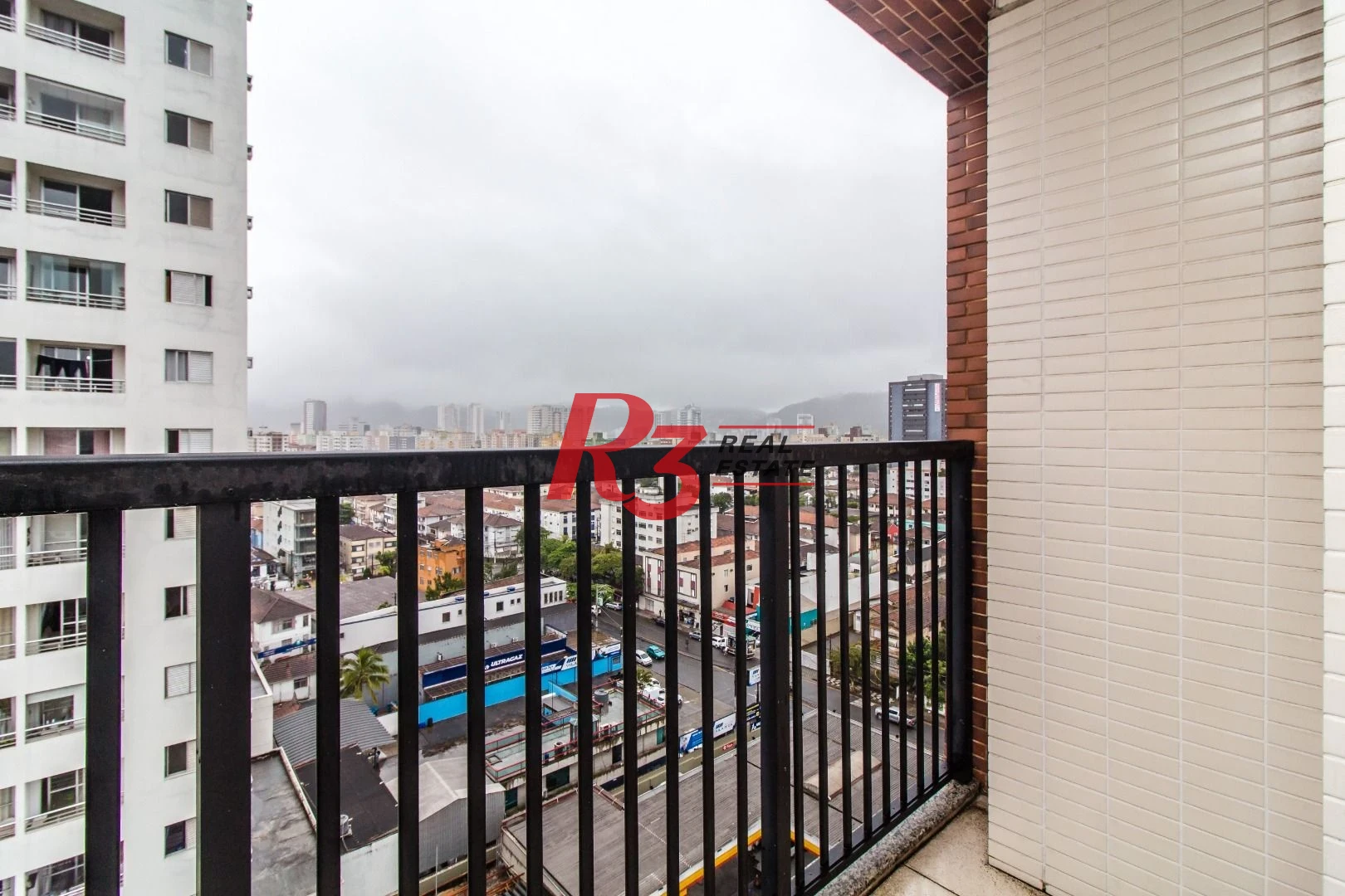 Apartamento Duplex com 3 dormitórios à venda, 131 m² por R$ 989.000,00 - Encruzilhada - Santos/SP