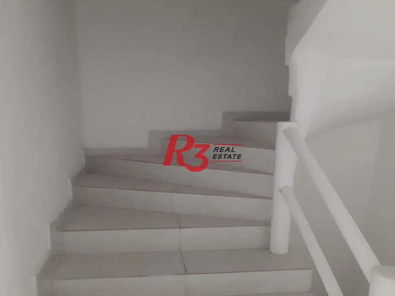 Casa com 3 dormitórios à venda, 114 m² no Parque Bitaru em São Vicente/SP