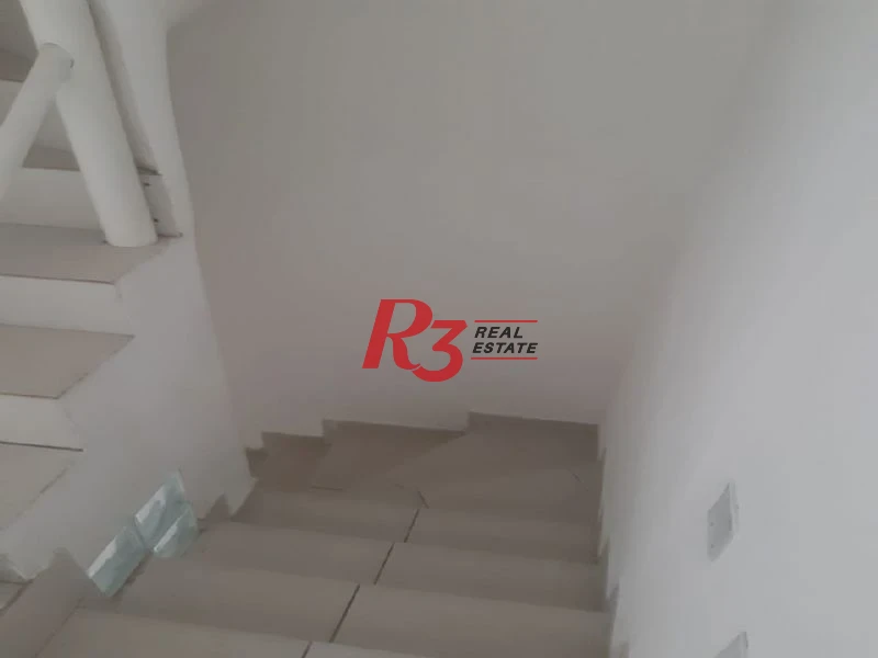 Casa com 3 dormitórios à venda, 114 m² no Parque Bitaru em São Vicente/SP