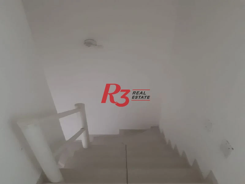 Casa com 3 dormitórios à venda, 114 m² no Parque Bitaru em São Vicente/SP