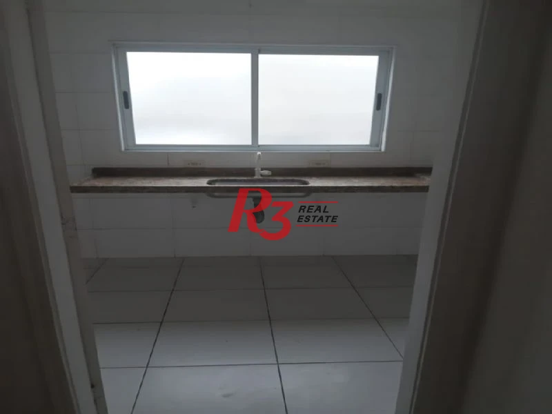 Excelente casa a venda, 3 dormitórios, no bairro Bitaru em São Vicente-SP
