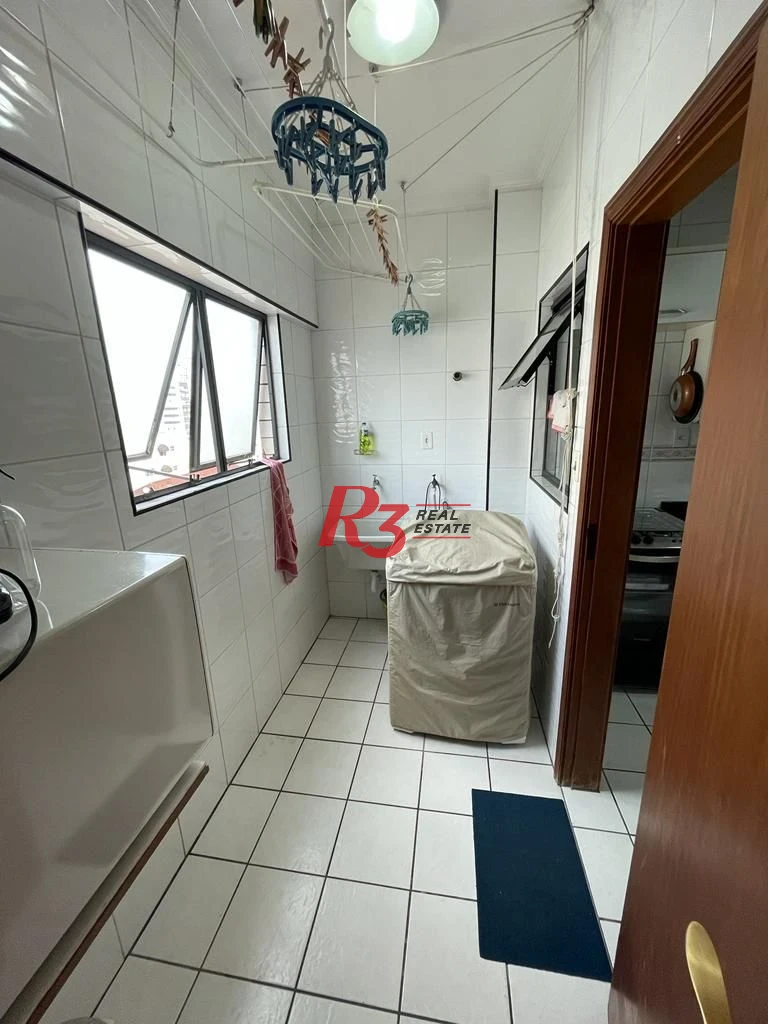 Apartamento com 3 dormitórios à venda, 120 m² por R$ 700.000,00 - Campo Grande - Santos/SP