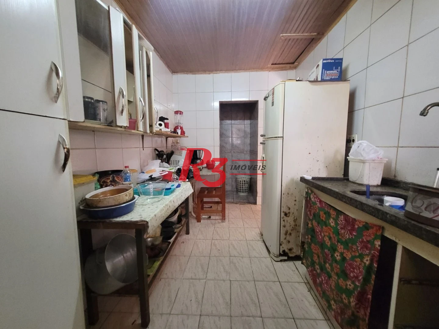 Casa com 3 dormitórios à venda, 223 m² - Encruzilhada - Santos/SP