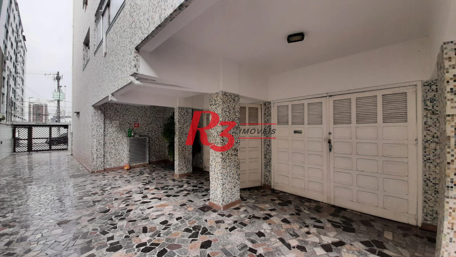 Apartamento à venda, 2 dorm, garagem fechada, Campo Grande, Santos SP