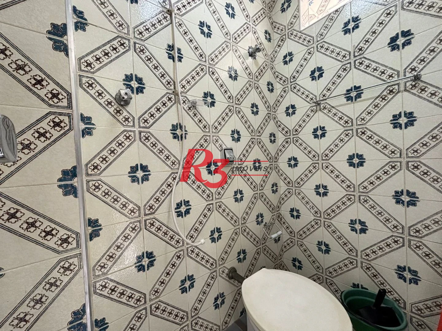 Apartamento com 2 dormitórios para alugar, 115 m² por R$ 5.622,23/mês - Gonzaga - Santos/SP