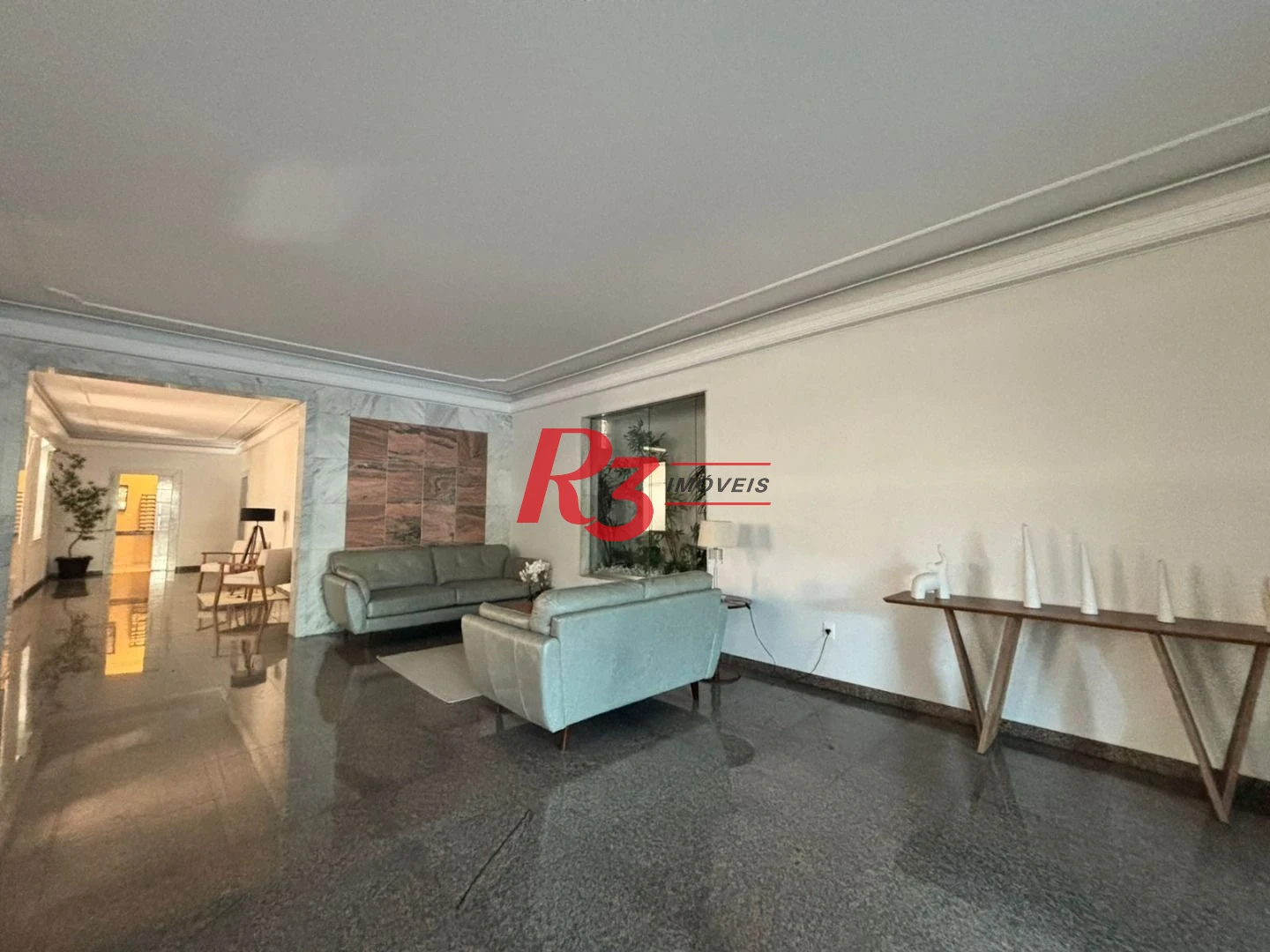 Apartamento com 2 dormitórios para alugar, 115 m² por R$ 5.622,23/mês - Gonzaga - Santos/SP