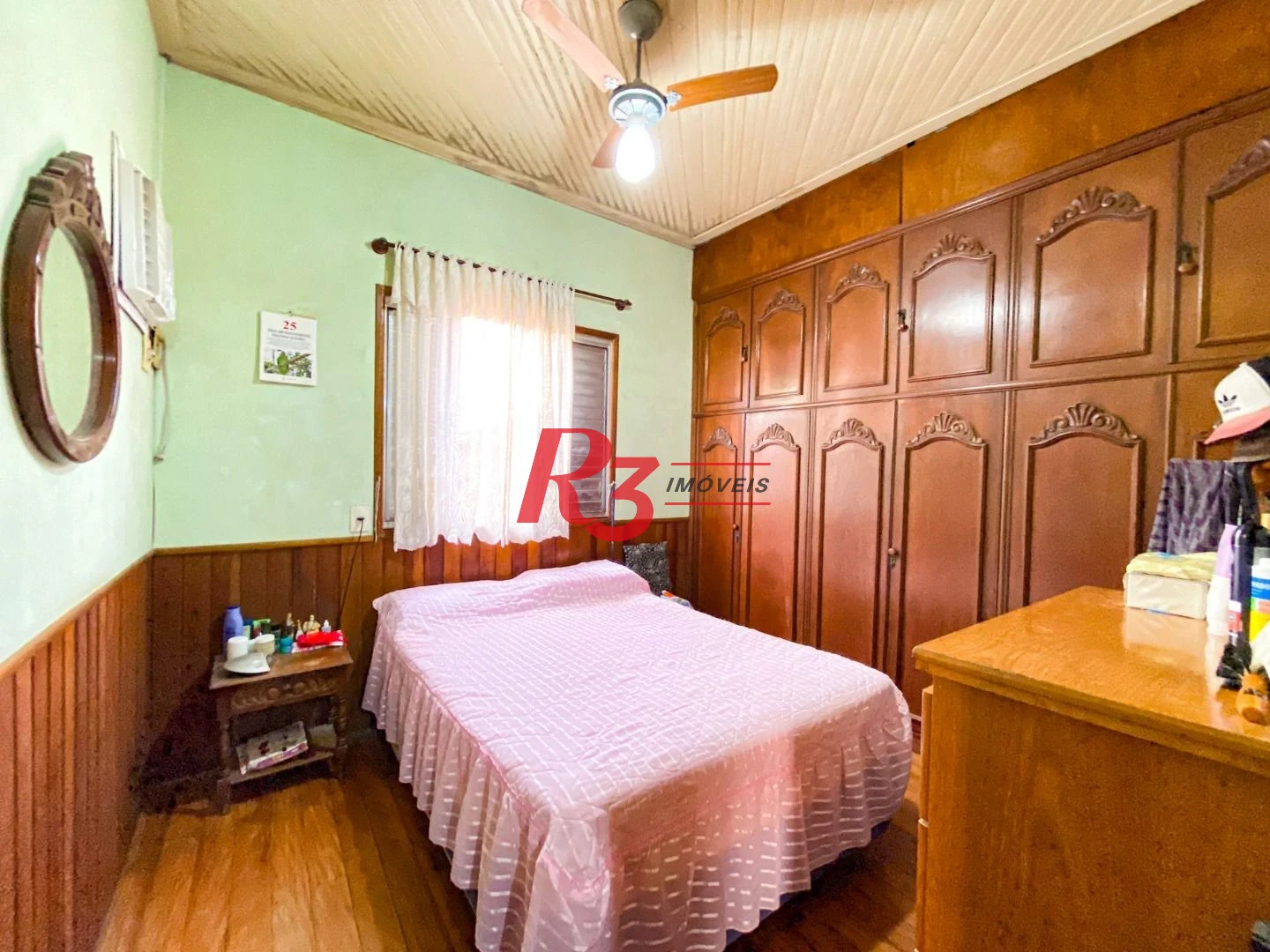 Casa com 2 dormitórios à venda, 102 m² por R$ 630.000,00 - Marapé - Santos/SP