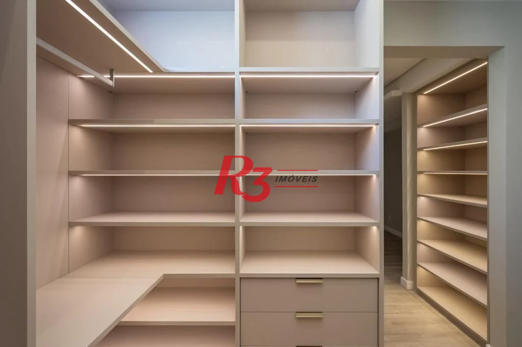 Apartamento com 4 dormitórios à venda, 270 m² por R$ 3.050.000,00 - Boqueirão - Santos/SP