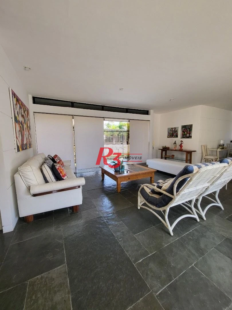 Sobrado com 6 dormitórios à venda, 263 m² - Jardim Virginia - Guarujá/SP