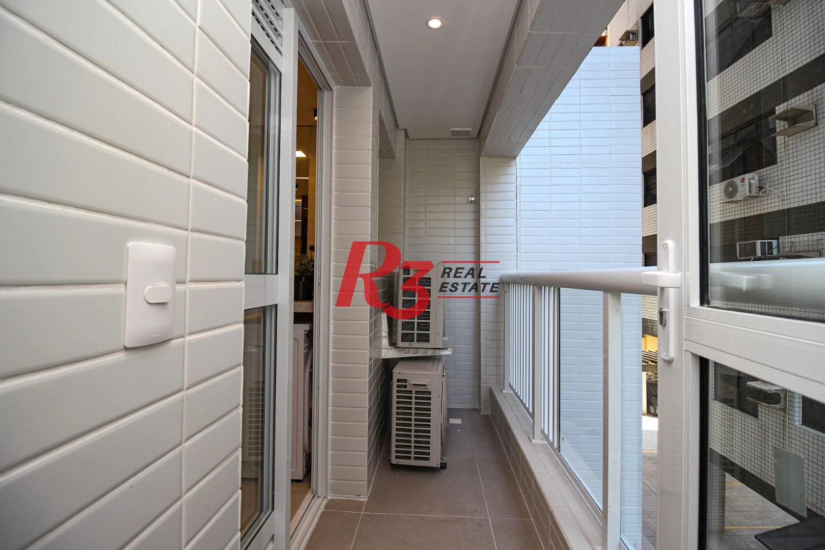 Apartamento com 2 dormitórios à venda, 82 m² por R$ 889.000,00 - Aparecida - Santos/SP