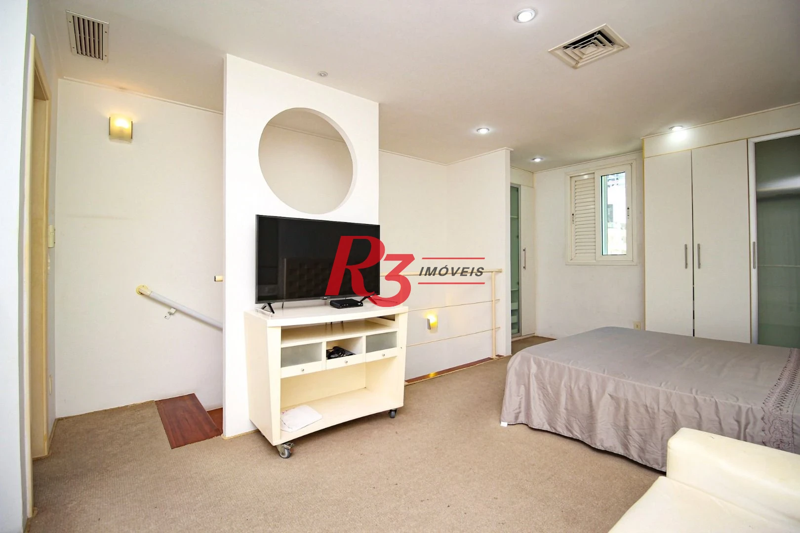 Loft com 1 dormitório à venda, 69 m² por R$ 590.000,00 - Gonzaga - Santos/SP