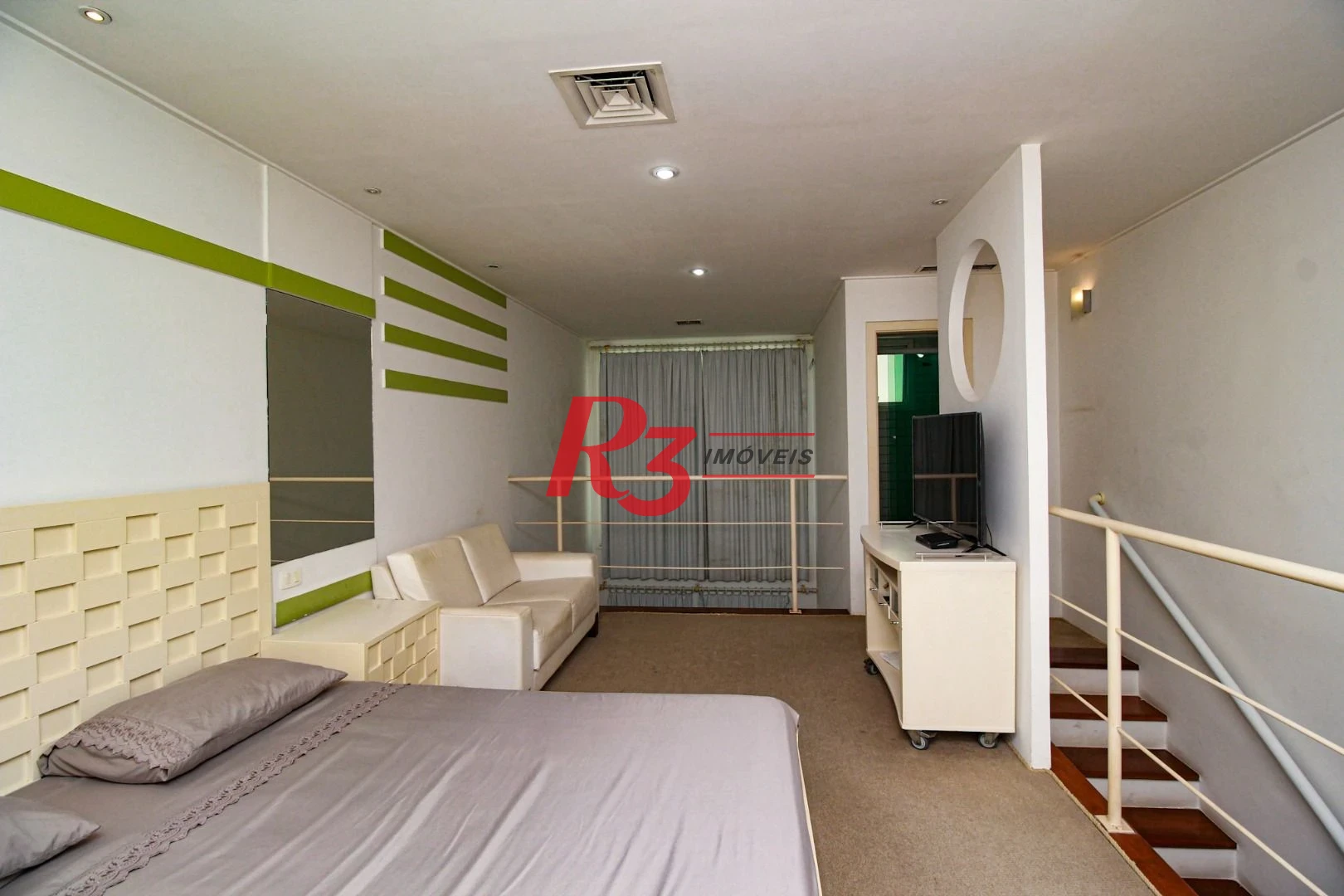 Loft com 1 dormitório à venda, 69 m² por R$ 590.000,00 - Gonzaga - Santos/SP