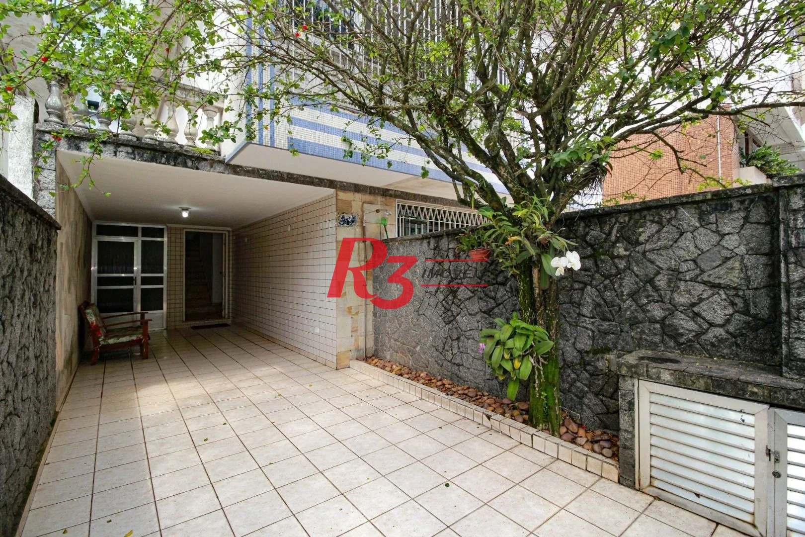 Casa com 4 dormitórios à venda, 228 m² - Ponta da Praia - Santos/SP
