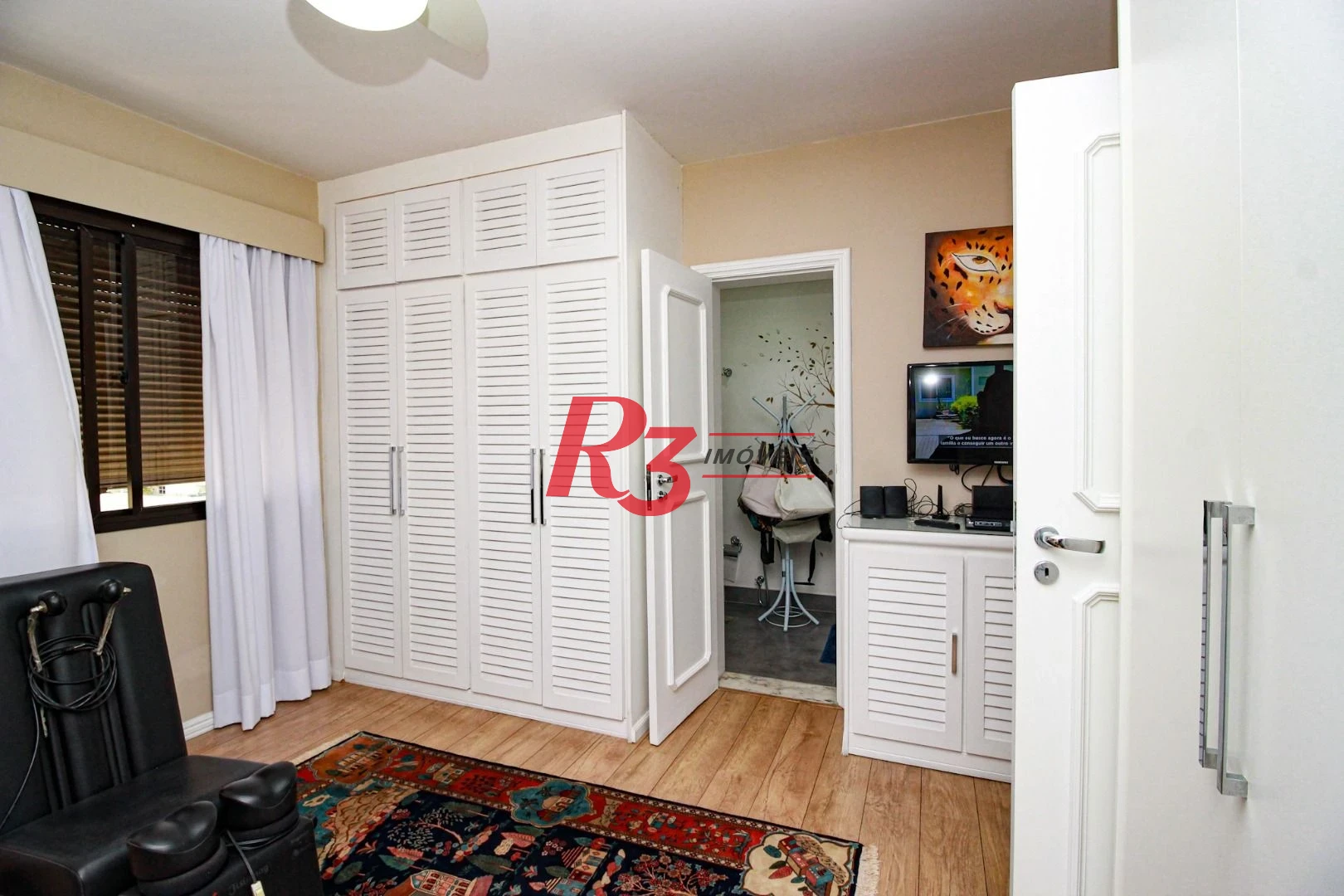 Apartamento com 3 dormitórios à venda, 244 m² - Gonzaga - Santos/SP