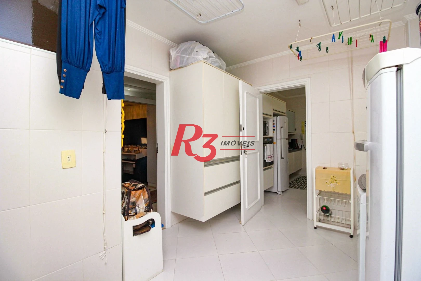 Apartamento com 3 dormitórios à venda, 244 m² - Gonzaga - Santos/SP