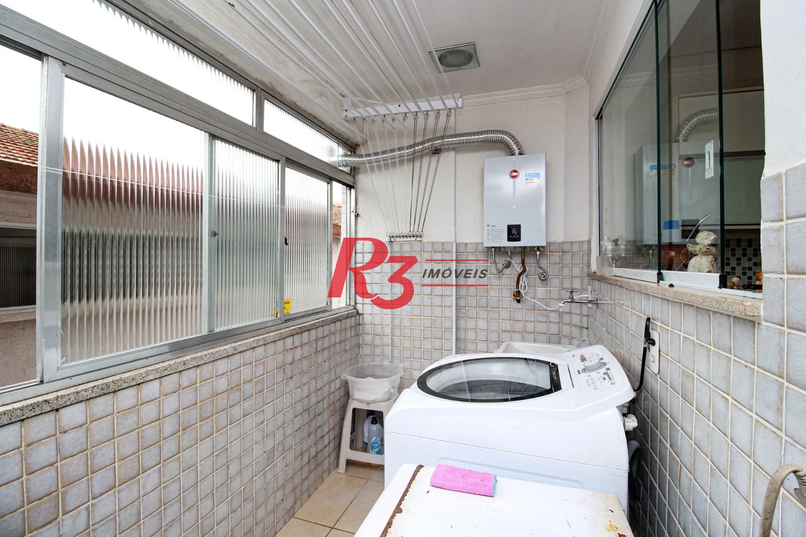 Apartamento com 2 dormitórios à venda, 96 m² por R$ 650.000,00 - Aparecida - Santos/SP