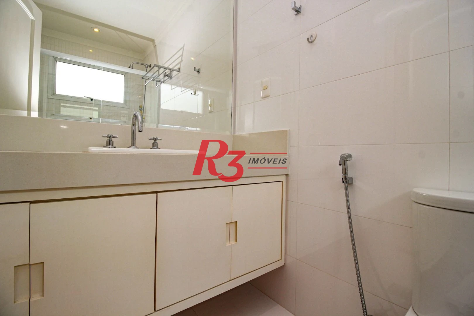 Apartamento com 4 dormitórios para alugar, 204 m² por R$ 18.000,00/mês - Gonzaga - Santos/SP