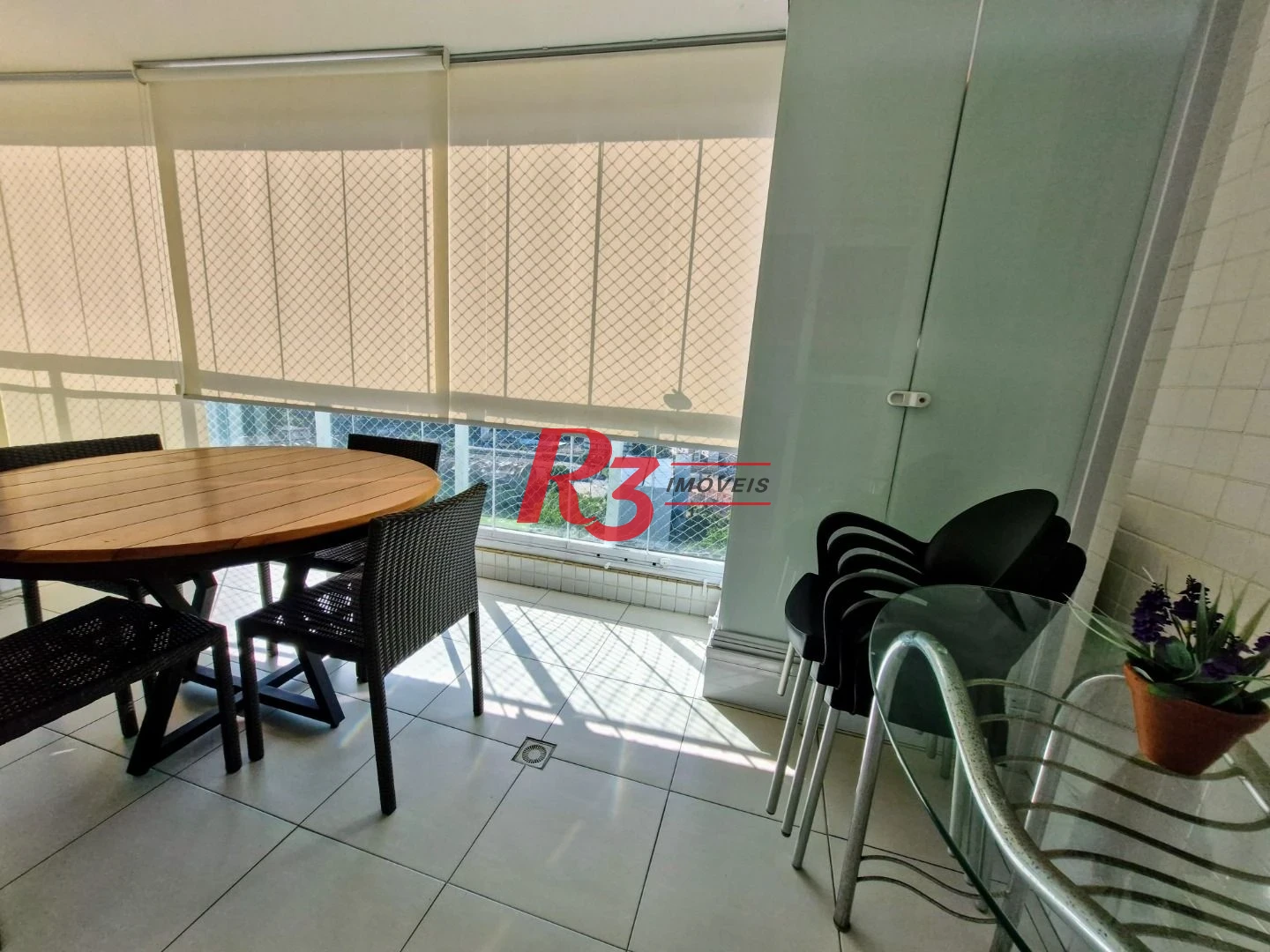 Apartamento com 2 dormitórios para alugar, 77 m² por R$ 5.000,00/mês - José Menino - Santos/SP