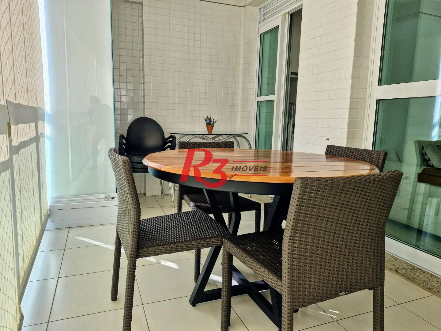 Apartamento com 2 dormitórios para alugar, 77 m² por R$ 5.000,00/mês - José Menino - Santos/SP