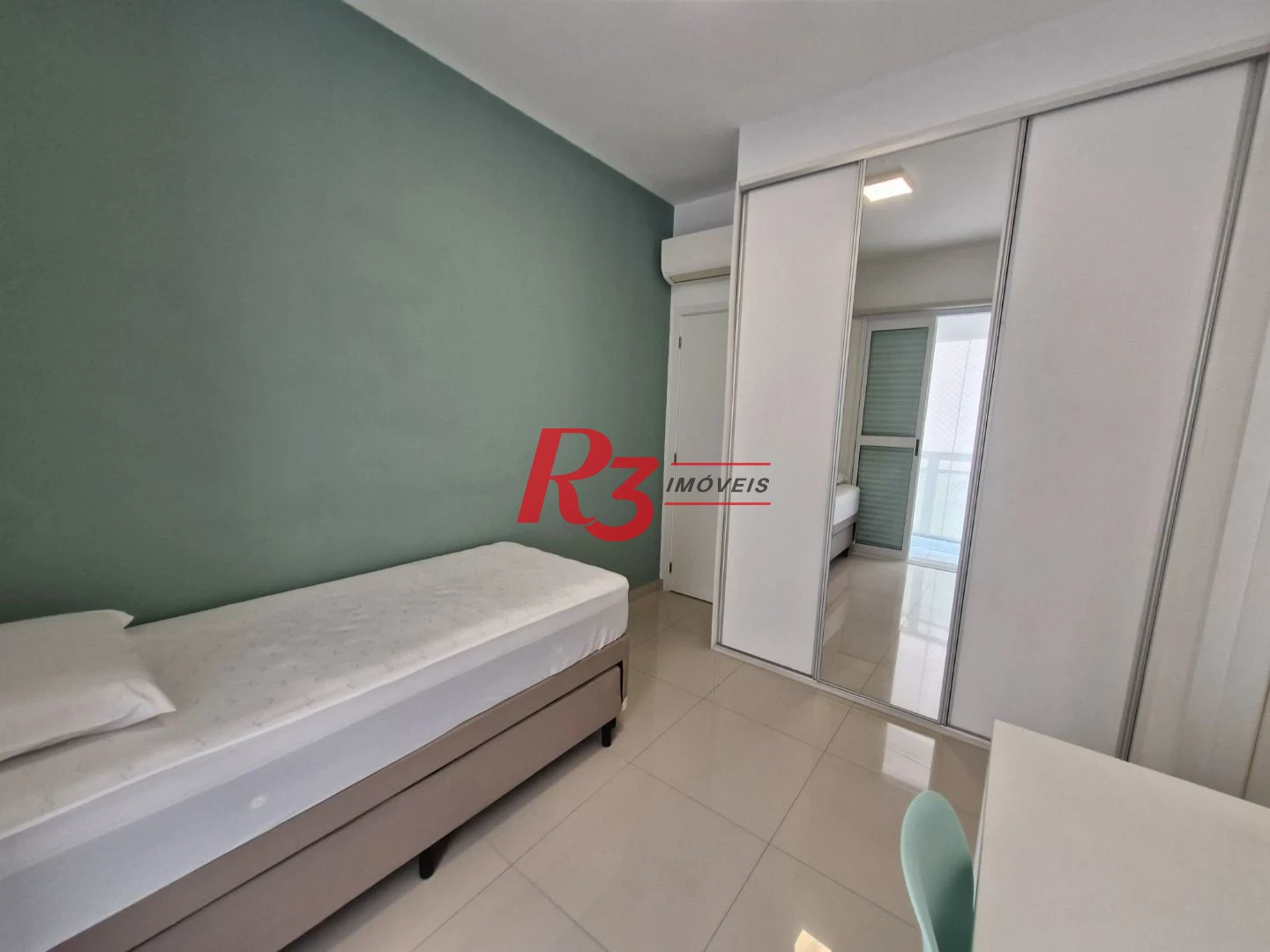 Apartamento com 2 dormitórios para alugar, 77 m² por R$ 5.000,00/mês - José Menino - Santos/SP