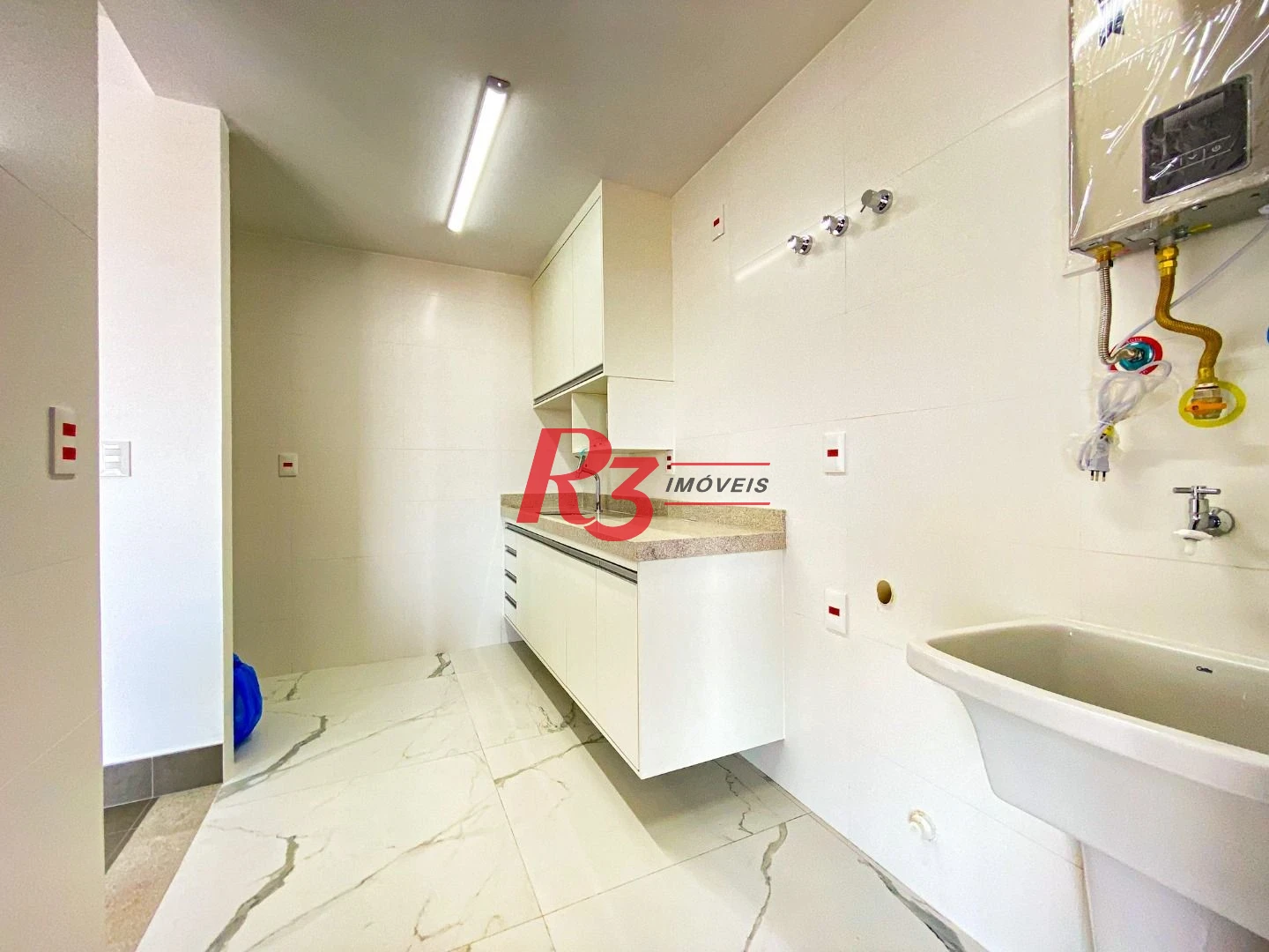 Apartamento com 1 dormitório, 54 m² - venda por R$ 860.000,00 ou aluguel por R$ 5.600,00/ano - Boqueirão - Santos/SP