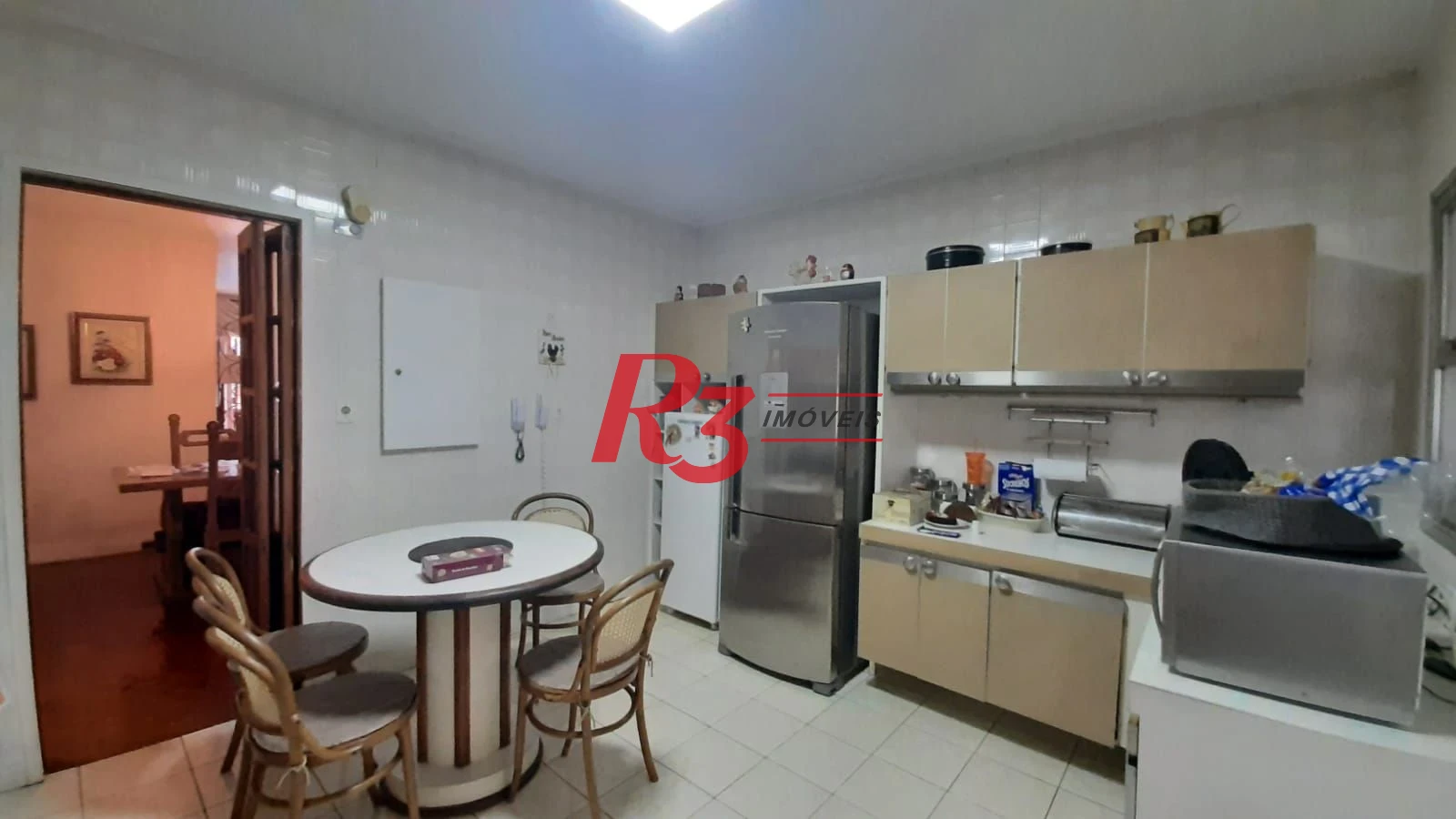 Apartamento à venda, com 133m², 3 dorm (1 suíte), 2 vagas, Gonzaga, Santos SP