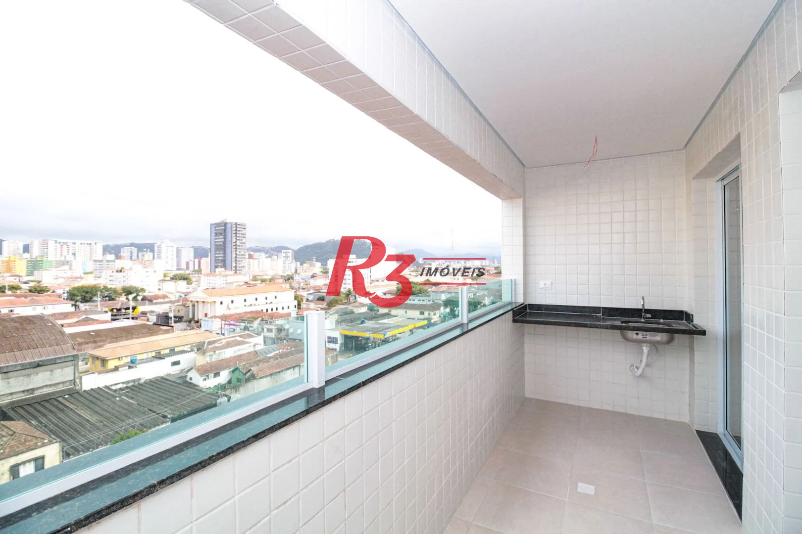 Apartamento com 2 dormitórios à venda, 59 m² por R$ 520.000,00 - Macuco - Santos/SP
