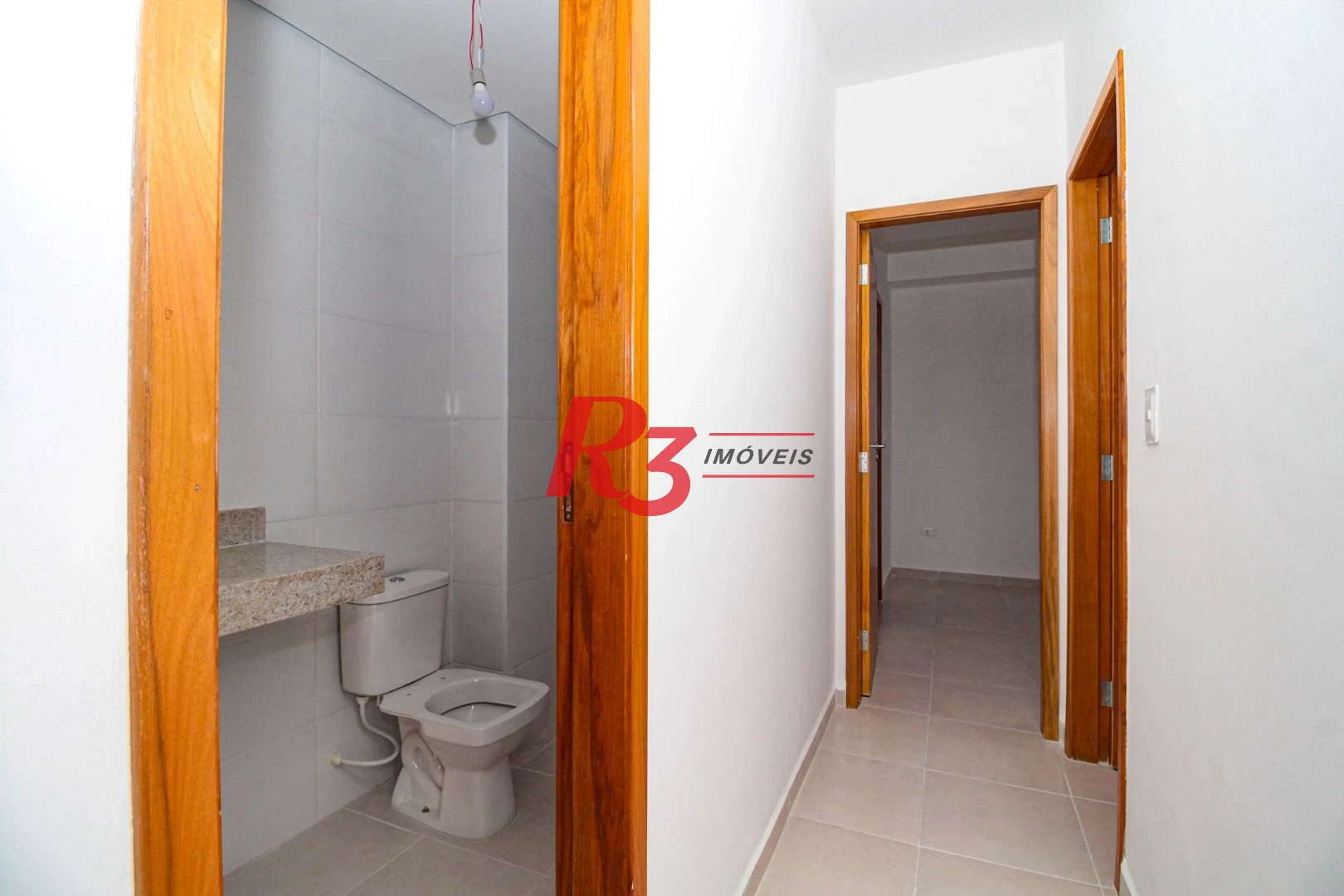 Apartamento com 2 dormitórios à venda, 59 m² por R$ 520.000,00 - Macuco - Santos/SP