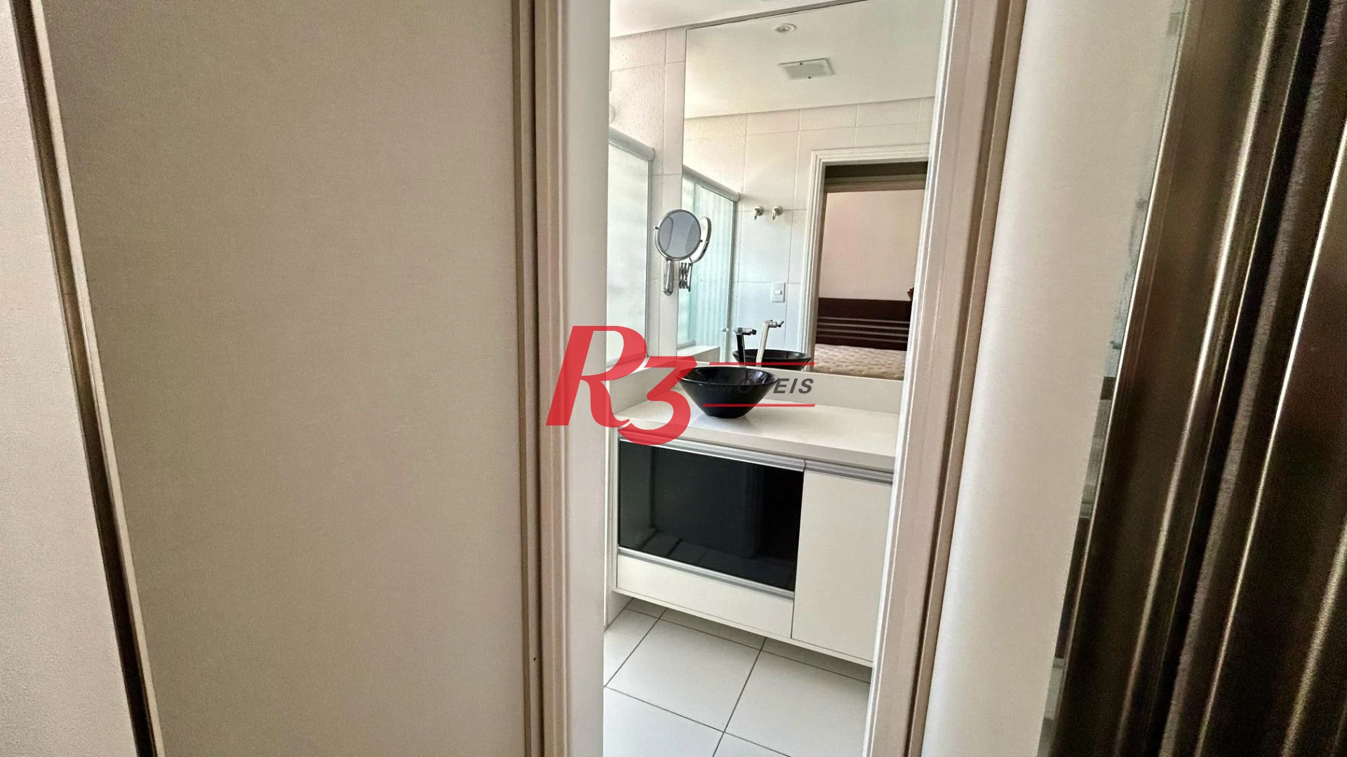 Apartamento com 3 dormitórios, 132 m² - venda por R$ 1.070.000,00 ou aluguel por R$ 7.200,00/mês - Pompéia - Santos/SP