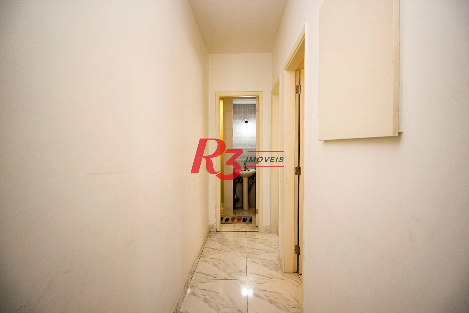 Apartamento com 2 dormitórios à venda, 85 m² por R$ 550.000,00 - Ponta da Praia - Santos/SP
