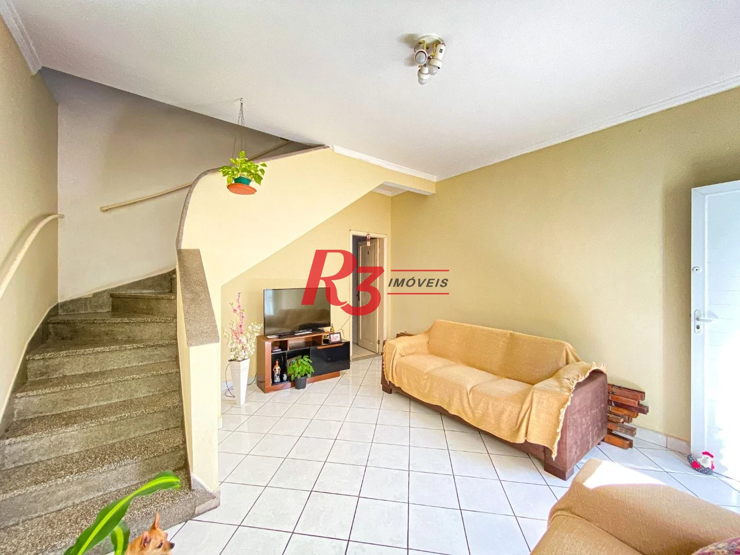 Sobrado com 2 dormitórios à venda, 80 m² por R$ 300.000,00 - Jardim Independência - São Vicente/SP