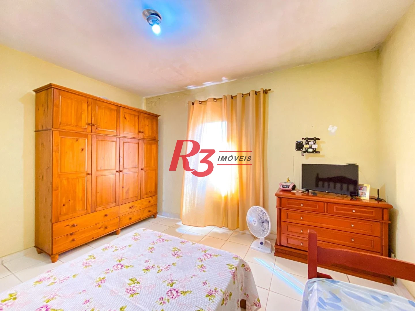 Sobrado com 2 dormitórios à venda, 80 m² por R$ 300.000,00 - Jardim Independência - São Vicente/SP