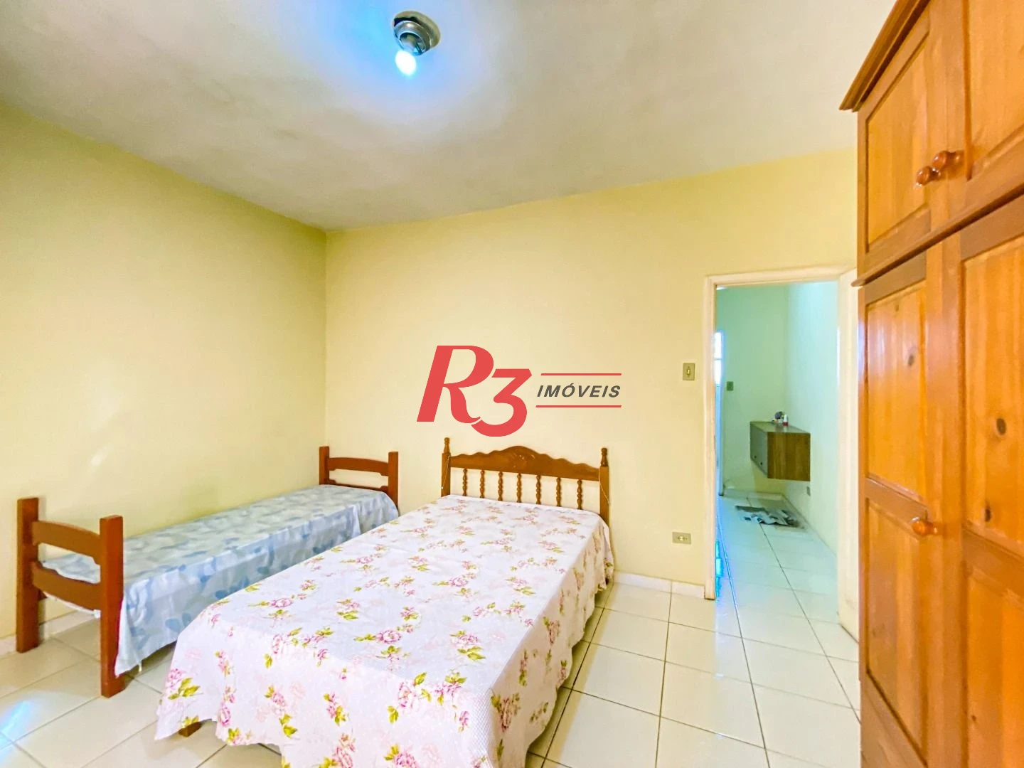 Sobrado com 2 dormitórios à venda, 80 m² por R$ 300.000,00 - Jardim Independência - São Vicente/SP