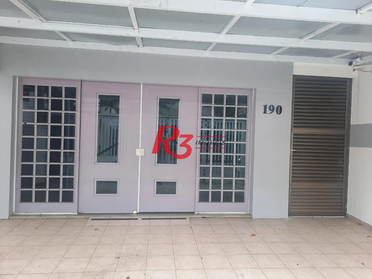 Loja com 100m2 de área útil